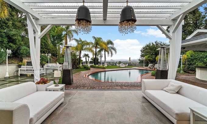 West Hills House | Dream Oasis w/Pool, Jacuzzi, Great Views!