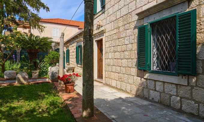 Pile Apartment | Dubrovnik Legacy