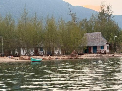 Ham Ninh Hotel | Dugong Bay Eco Resort Phu Quoc