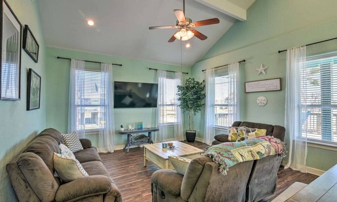 Surfside Beach House | Dune-R-Thing: New Surfside Beach House - Sleeps 10