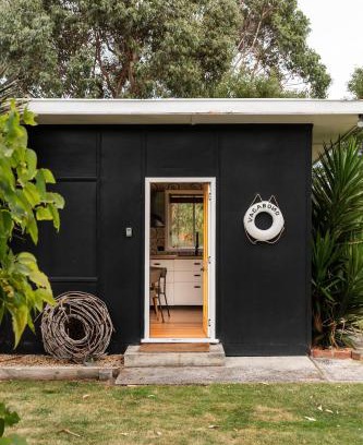 White Beach House | Dune Shack - Beachfront - Sauna - Pet Friendly