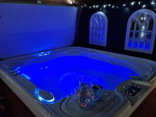 Weston-super-Mare Bed & Breakfast | Dungarvon House B&B, Luxury, Garden Hot Tub, Private Summerhouse, EV Point , 3x Bedroom Options