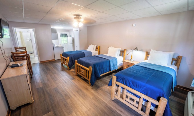 Buchanan Apartment | Duplex 3 at Fishtale Lodge