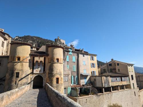 Entrevaux Apartment | Duplex "La belle vue "