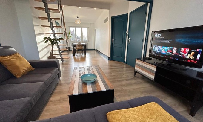 Rosendael Apartment | Duplex lumineux entre plage et centre-ville