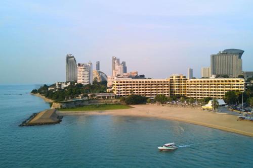 Pattaya Bay Resort | Dusit Thani Pattaya