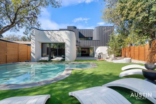 Crestview House | Dwelling of Divine Duality Private Luxury Pool