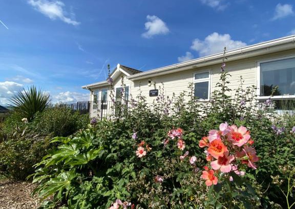 Brazzacott House | East kitcham lodge