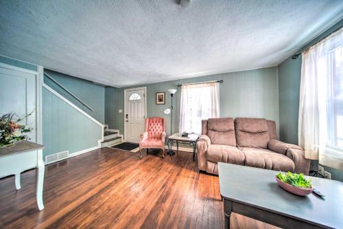 Eastlake House | Eastlake Home with Patio Less Than 1 Mi to Lake Erie!