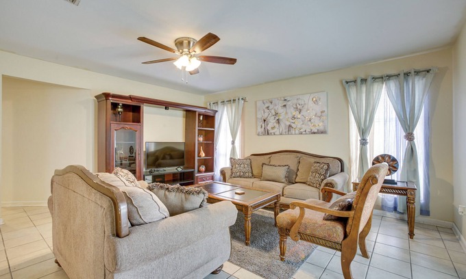 Read Boulevard West House | Easy Access to US-90 & Near Dtwn: New Orleans Home