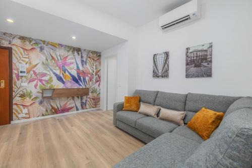 Zona Lancetti Apartment | Easy Parking, 10 min to Malpensa Express, Air Conditioning