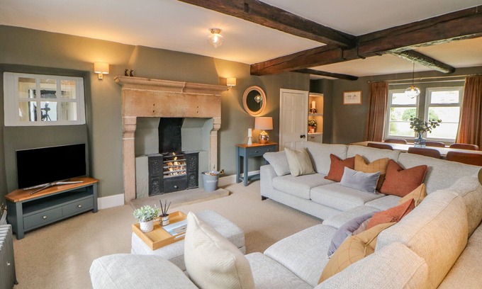 Hope Valley Cottage | Ebenezer House