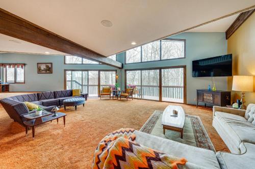Hubertus House | Eclectic Hubertus Home with Game Room and Fire Pit!