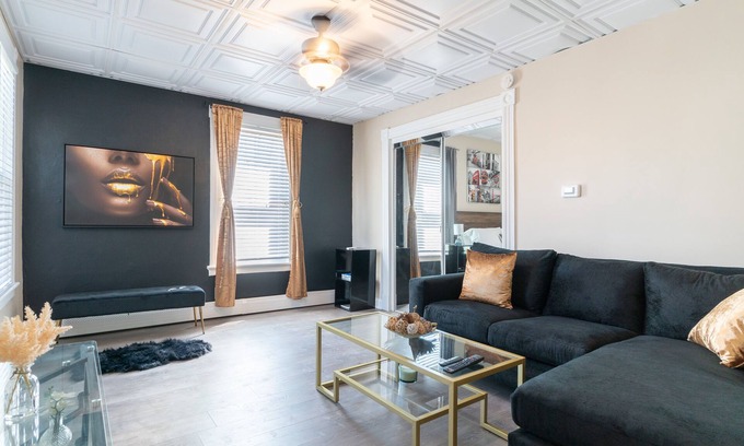 Meriden Apartment | Eclectic newly renovated 2Br apartment