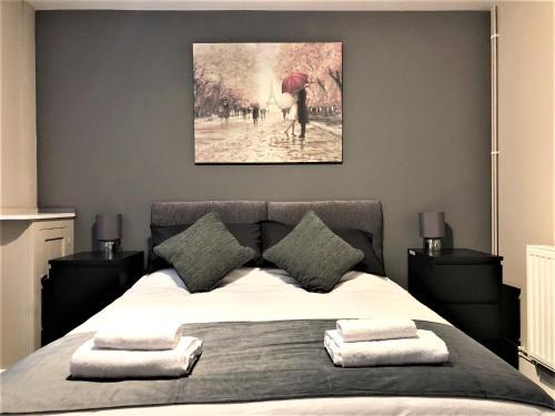 Newmarket Apartment | Eclipse Apartment No 1
