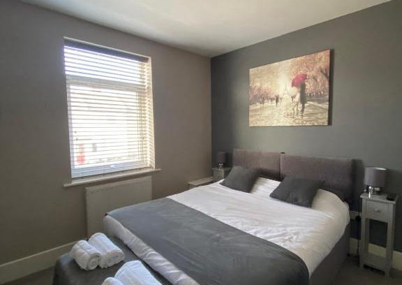 Newmarket Apartment | Eclipse Apartment No 2