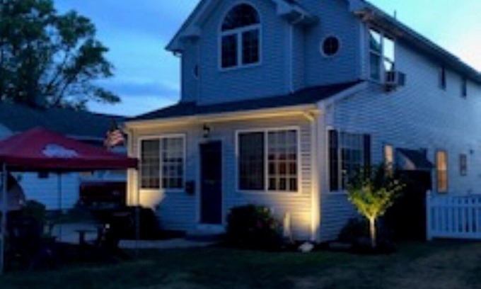 Huron House | Eclipse Beach Home