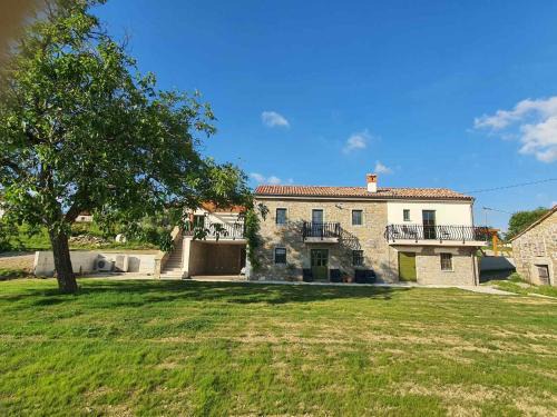 Gracisce Apartment | ECO FARM apartman MARIMA