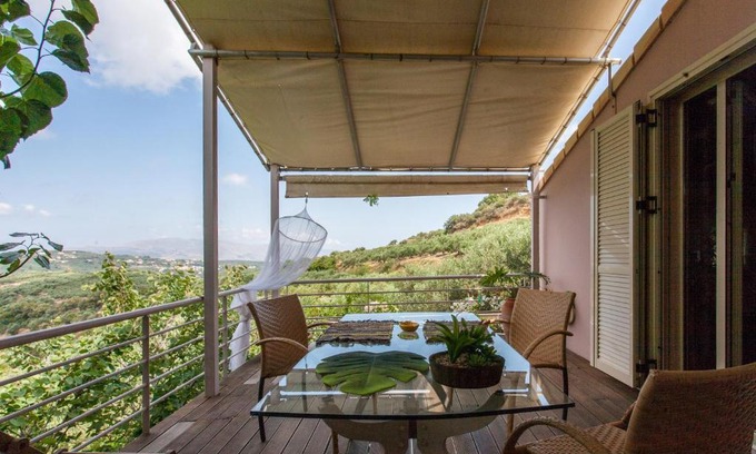 Platanias Villa | Eco Friendly Country Home