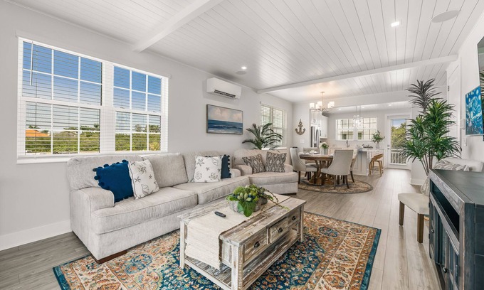 Cortez House | Eco-Friendly Home with Pool and Game Room! - Baydream Believer at Hunter’s Point