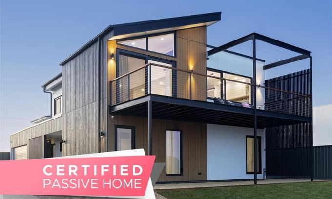 Mount Barker Villa | Eco-Luxe Retreat - Certified Passive Home