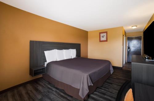 Allentown Cabin | Econo Lodge Allentown North