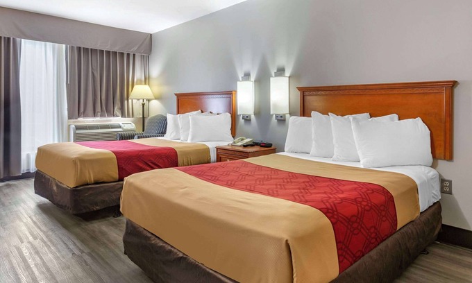 Southern Pines Hotel | Econo Lodge Southern Pines