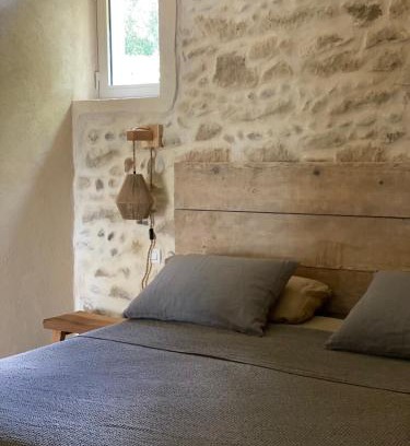 Eyragues Apartment | Eden - Mas de Rousseau