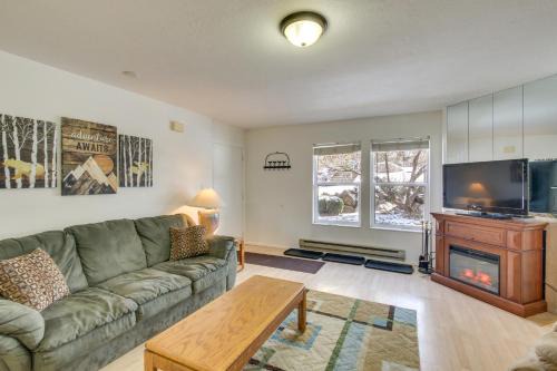 Eden Apartment | Eden Mountain Escape with Community Pool!