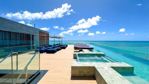 Pajucara Apartment | Edifício New Time Apto 1016 Pajuçara Maceió AL