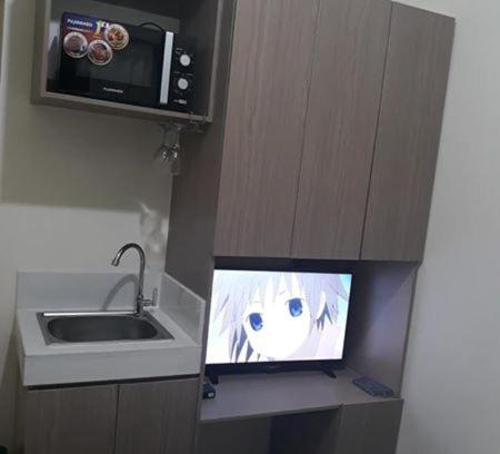 Barangka Ilaya Apartment | Edsa Urban Deca Tower Condo Unit with Wifi and Netflix