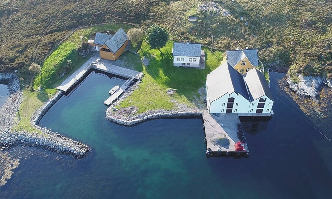 Sande House | Eget Hus På En Øy Midt I Havgapet! Fantastisk Perle!