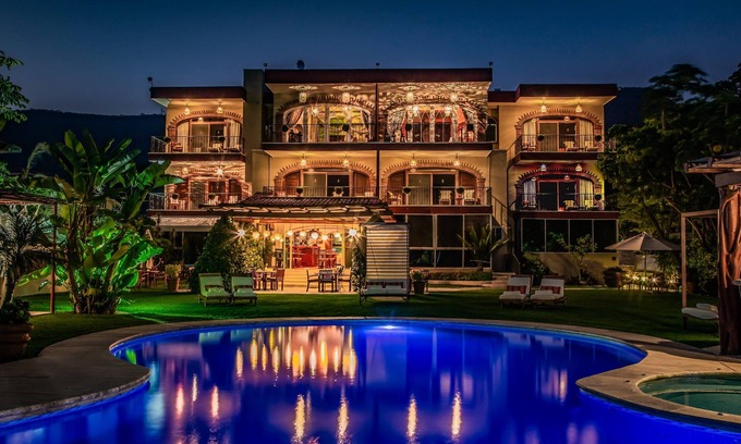 Chantepec Hotel | El Chante Spa Hotel