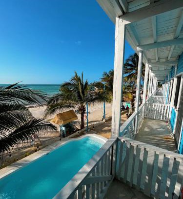 Isla Holbox Hotel | El Faro Beach Front by ÓOL Hotels