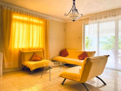 La Gaulette Apartment | El Paraiso