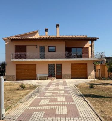 Navata House | El Roure