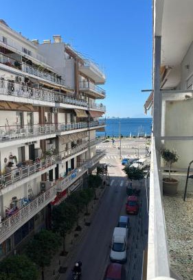 Kavala Apartment | Elegance by the sea