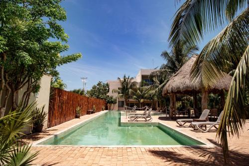 Progreso Municipality Apartment | Elegant and comfy 2BR 1 block from the Ocean