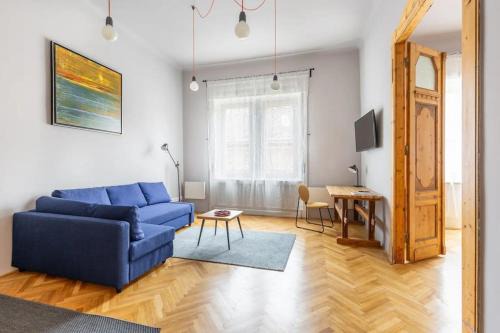 Csarnok negyed Apartment | Elegant and Modern in the City Centre