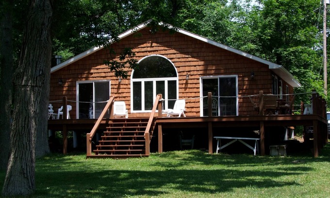 Hammond Ski Chalet | Elegant Chalet Style, Large Deck, Huge Spacious Green Yard, Riverfront
