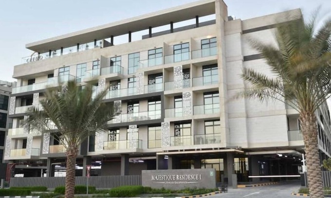 Dubai World Central Apartment | Elegant Gateway Studio | Dubai