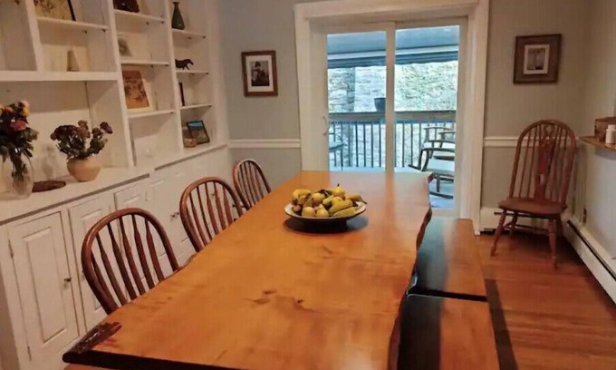 West Mount Airy House | Elegant Home in Historic Philadelphia Neighborhood