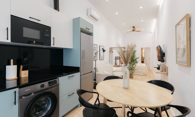 L'Olivereta Apartment | Elegant Loft in Valencia