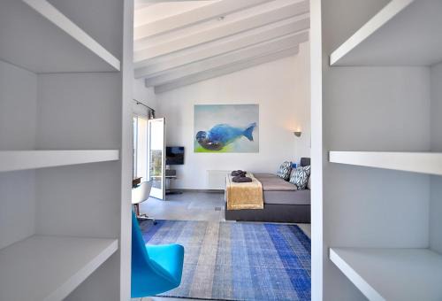 Portocolom Villa | Elegant Mallorca Home Can Estera 6 Bedrooms All En-Suite Extra Large Private Pool Porto Colom