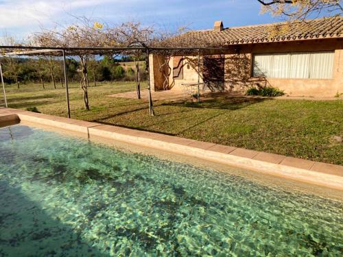 Camallera Villa | Elegant Villa in Camallera with Private Pool