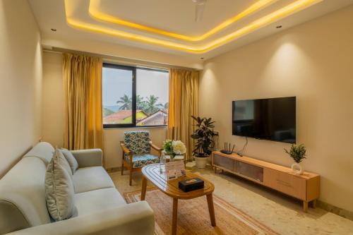 Saipem Apartment | ELIVAAS Kamerios Regalia 2BHK Apartment