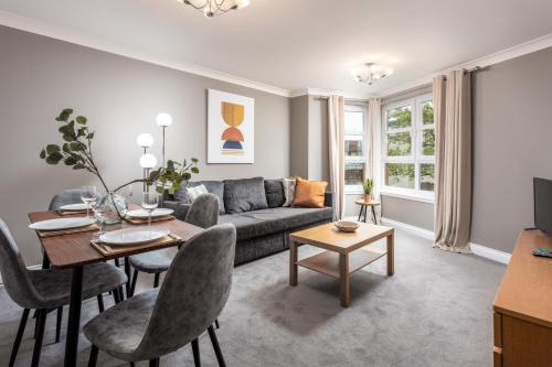 Ayr Apartment | Elms Way No33 – Donnini Apartments