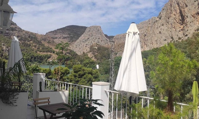 El Chorro Hotel | Elnidodelchorro