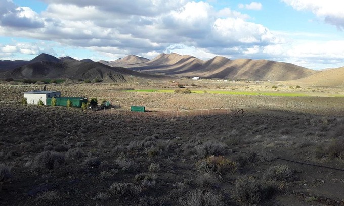 Laingsburg Apartment | Eltos Karoo Stay Guest Farm