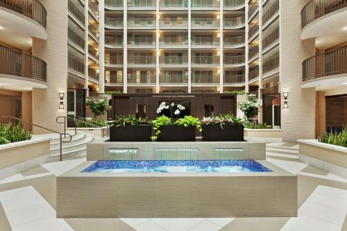 Arcadia Hotel | Embassy Suites by Hilton Arcadia-Pasadena Area